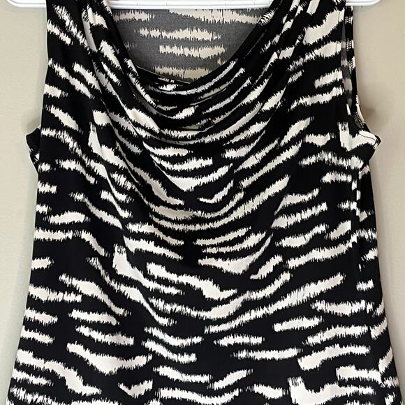 Calvin Klein Black & White Tank Top Size Large - Picture 7 of 11